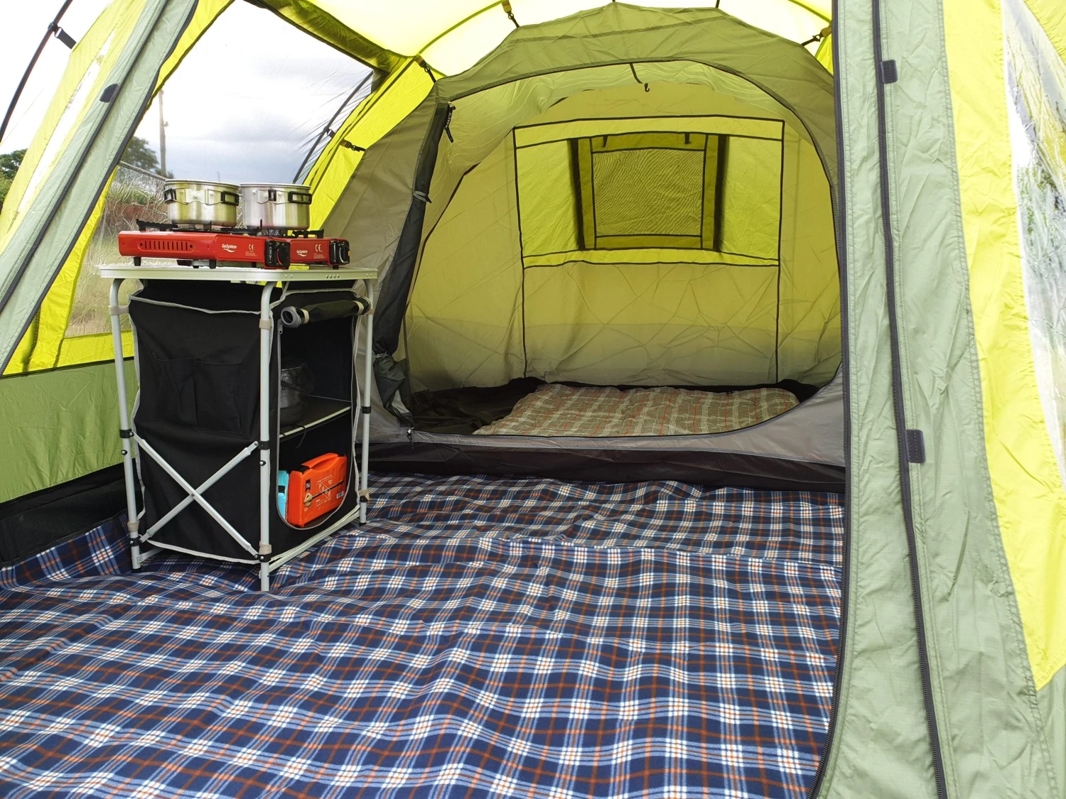 OLPRO Abberley XL 4 Berth Tent - Image 6
