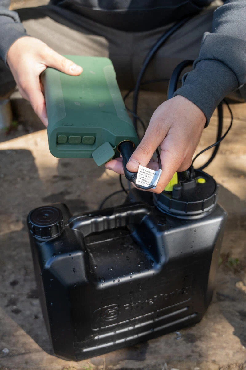 RidgeMonkey Outdoor Power Shower (Full Kit) (RM507) - Image 4