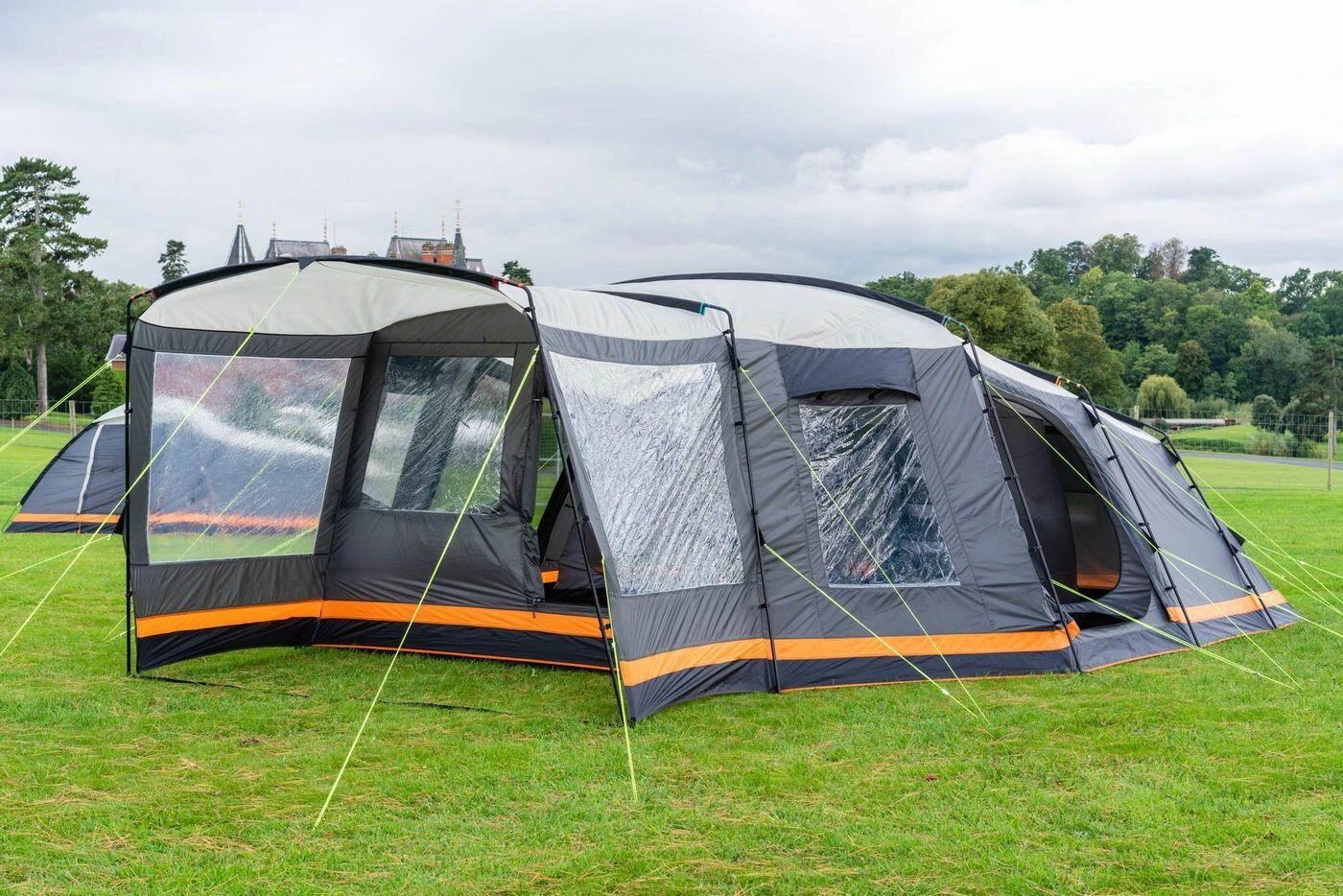 OLPRO Endeavour 7 Berth Tent - Image 3